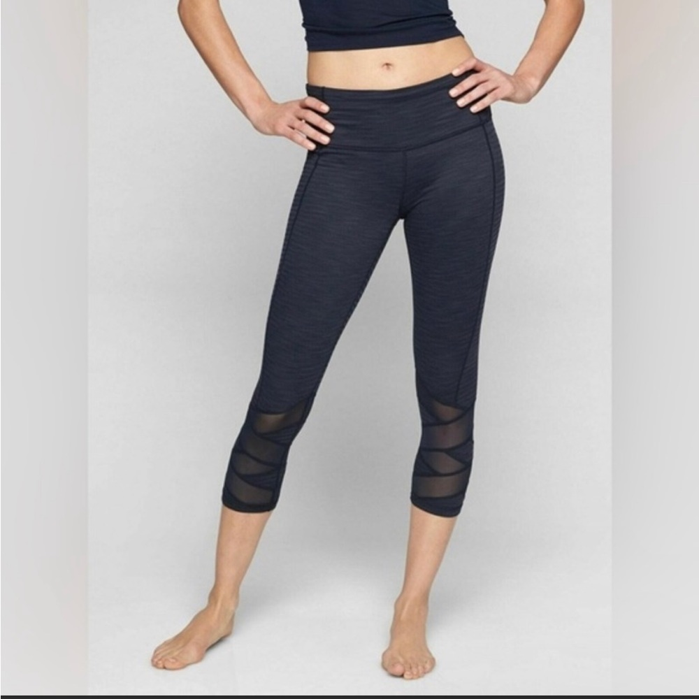 Athleta Navy Jacquard Mantra Capri Yoga Fitness Pant #866954 S B11